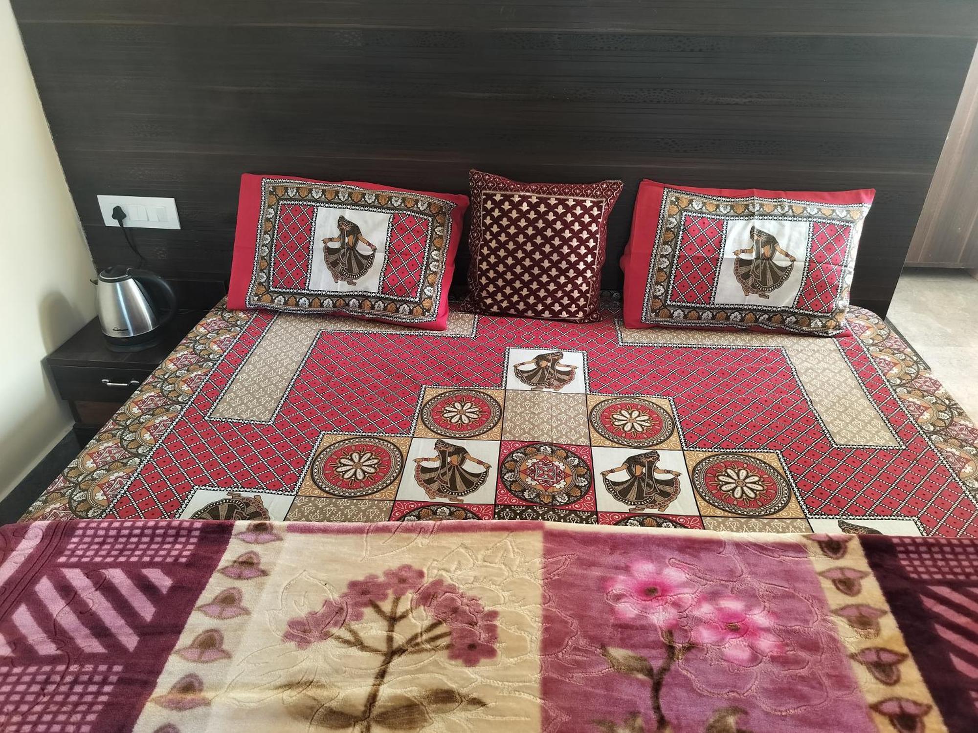 Tree Valley Homestay Chail Exterior foto